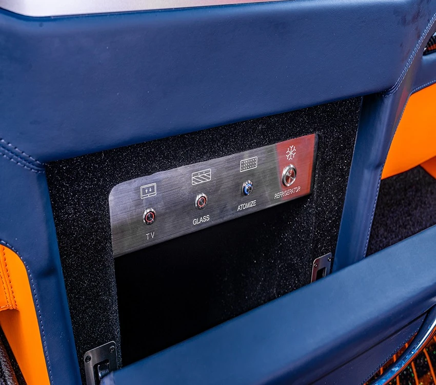 Benz Erffa auto partition
