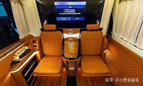 Mercedes-Benz Sprinter Karavann Disa Sedili B Intern Rjali