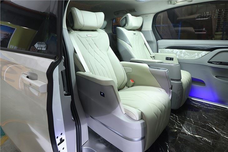 captain van seats