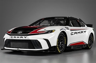 Toyota Camry NASCAR Racing Mappa Uffiċjali Se Tħarreġ fi Frar tas-Sena Dieħla.