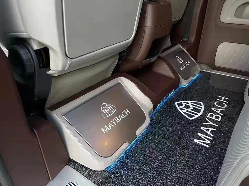 Lussu Benz Car Serħan tas-saqajn