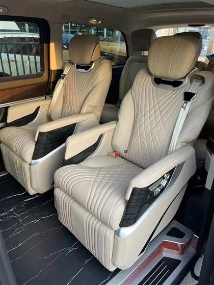 Custom Van Sedil Mercedes-Benz Toyota Hiace